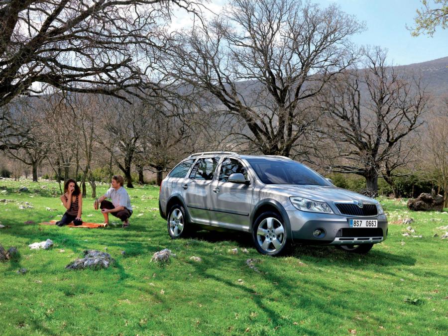  Skoda Octavia Scout 2009 года  (фото 20 из 35)